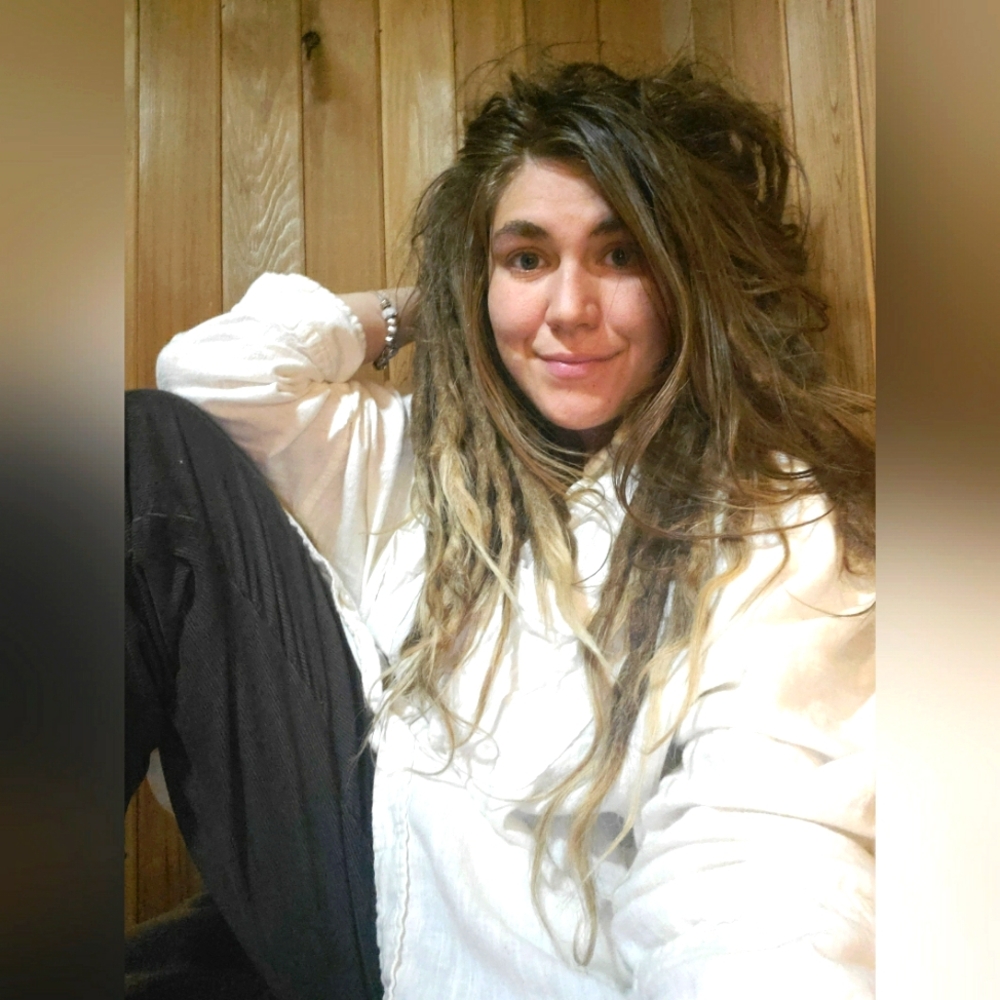 Meet your Posher, Makayla